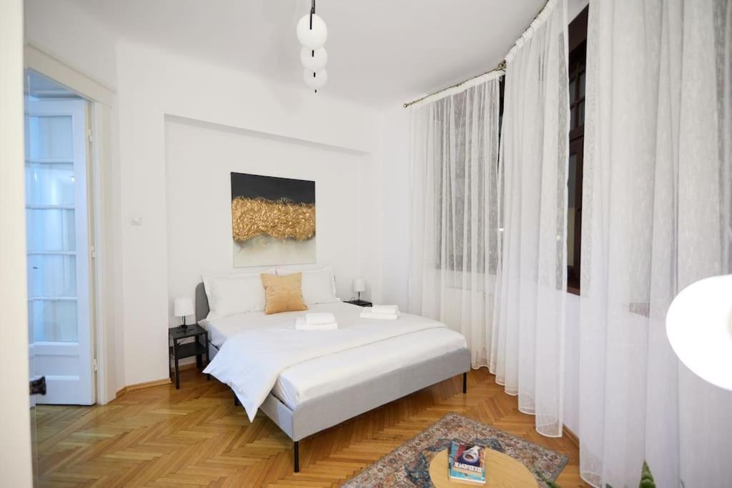 Caragiale Apartment Bucareste Exterior foto